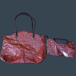 Twos Company Red Floral Pattern Large Tote & Foldable Pouch Set